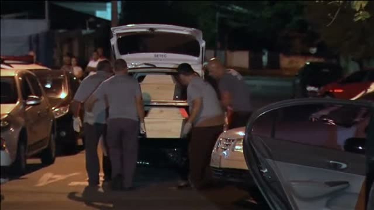 Mata a su exmujer, su hijo de 8 años y a 9 personas más y después se suicida