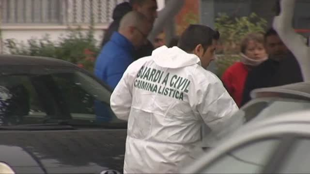 Un hombre muere por disparos de la Policía tras ser denunciado por maltrato