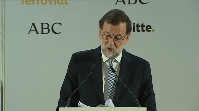 Rajoy: La sociedad española no se ha dejado cautivar por cantos de sirena de demagogos o extremistas
