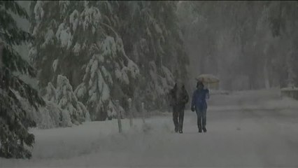 Las temperaturas caen hasta 30 grados bajo cero en zonas de Estados Unidos