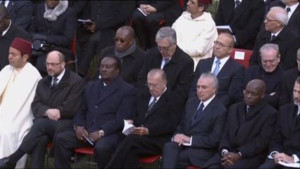 Felipe VI acude al funeral de Estado del expresidente de Portugal