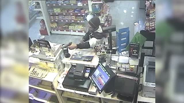 Detenidos dos atracadores de gasolineras en Madrid