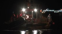 Rescatadas 112 personas en tres pateras en Almería, Granada y Málaga