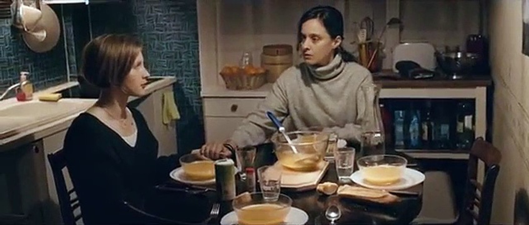 "Je t'aime ma fille": L’Inter-LGBT lance une campagne de sensibilisation sur les ados transgenres - VIDEO