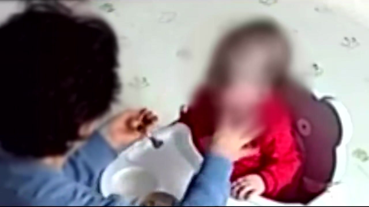 경찰, '영아 학대' 정부 돌보미 소환 예정 / YTN