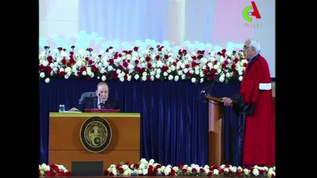 بوتفليقة يقرر الاستقالة بعد عشرين عاماً في السلطة