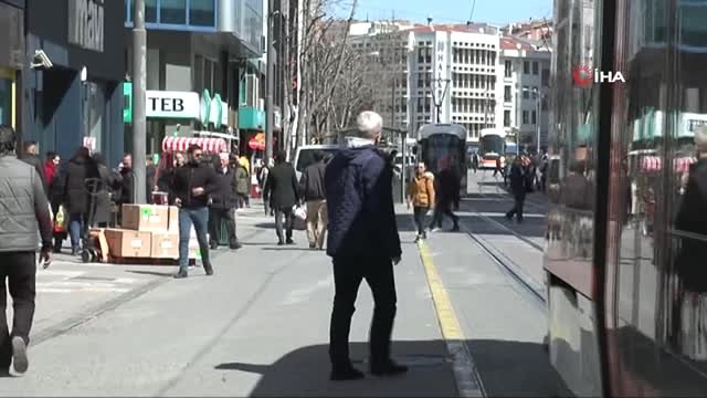 Eskişehir Esnaf ve Sanatkarlar Odaları Birliği Başkanı Birsen: Halkımızın Yararına Olacak İşleri...
