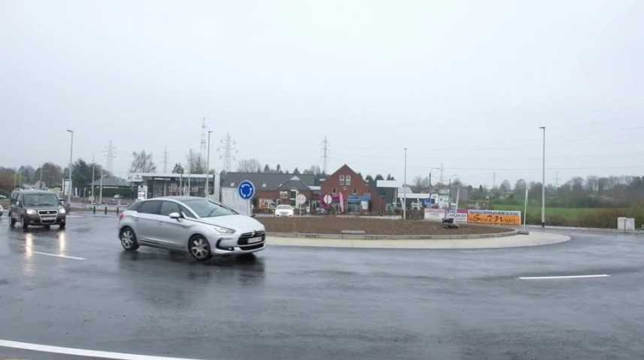 Neupré : le nouveau rond-point route du Condroz