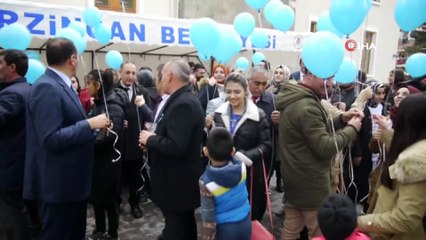 Erzincan’da 'Otizm İçin Mavi Işık Yak' projesi