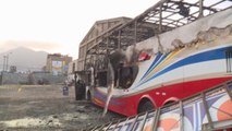Fiscalía confirma 17 personas muertas por incendio de autobús en Lima