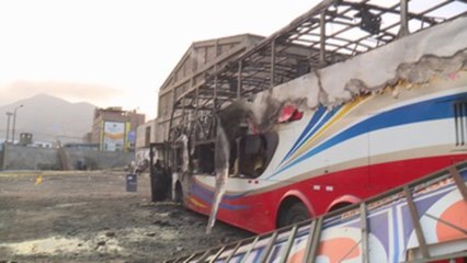 Fiscalía confirma 17 personas muertas por incendio de autobús en Lima