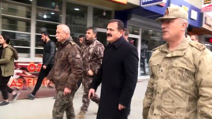 Vali Akbıyık'tan esnafa ziyaret - HAKKARİ