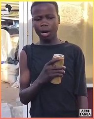 Voici le jeune garçon qui émeut la Toile avec son merveilleux talent !