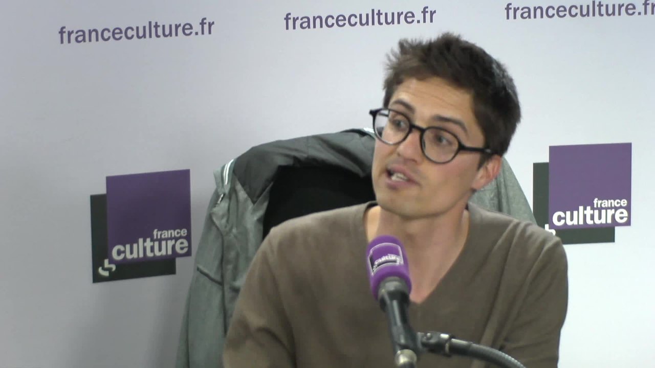 Adrien Lelièvre : "Les détracteurs de la trottinette reprochent à leurs usagers de laisser les trottinettes sur les trottoirs, et de rouler parfois à vive allure sur les trottoirs"