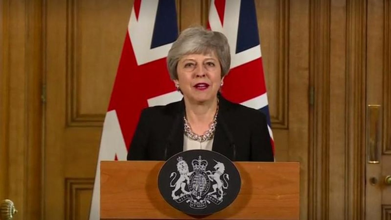 Brexit: Παράταση... στην παράταση ζητεί η Τερέζ...