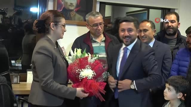 Nevşehir Belediye Başkanı Rasim Arı Mazbatasını Aldı