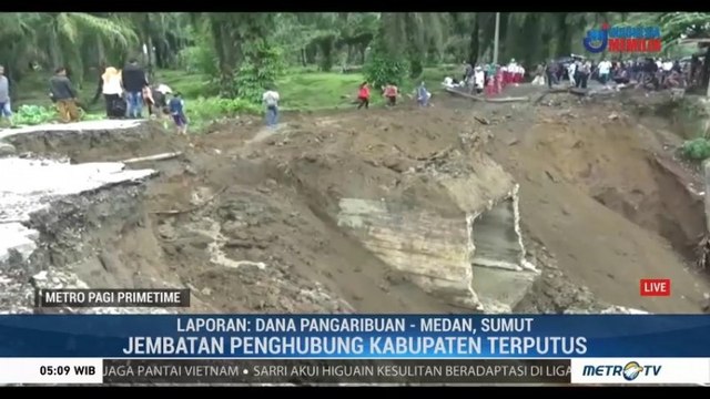 Jembatan Penghubung Simalungun-Pematangsiantar Putus Akibat Longsor