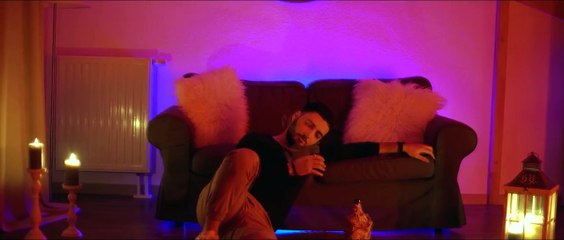 Deli Yazar - Bu Gece