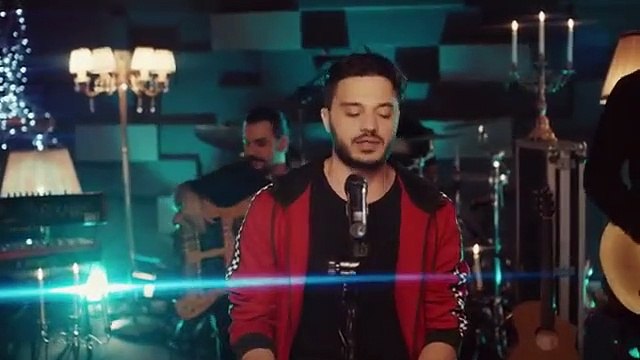 İlyas Yalçıntaş - Bir Yola Çıktım (Akustik)