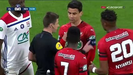 Un penalty très généreux pour l'OL et Dembélé avait égalisé