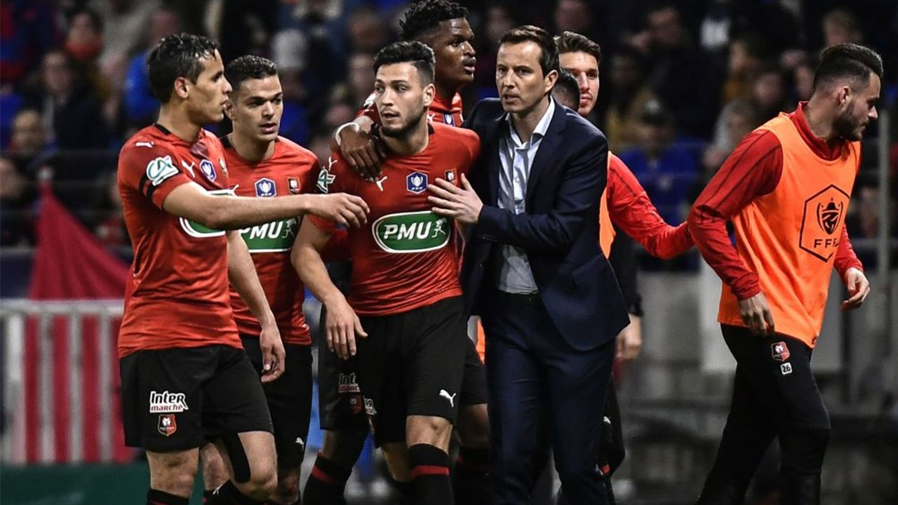 But Bensebaini vs Lyon