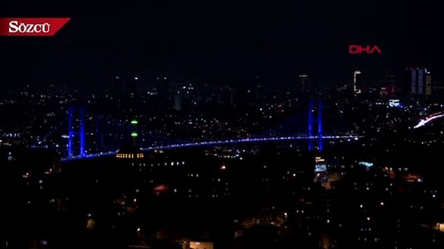 Otizm farkındalık gününde ışıklar mavi yandı