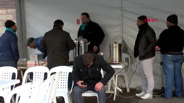 Geçersiz Oyların Yeniden Sayılacağı İlçe Seçim Kurullarında Bekleyiş Devam Ediyor