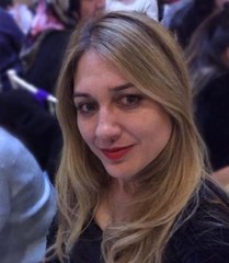 Otel Odasında Boğazından Silahla Vurulan Kadın, Ölü Bulundu