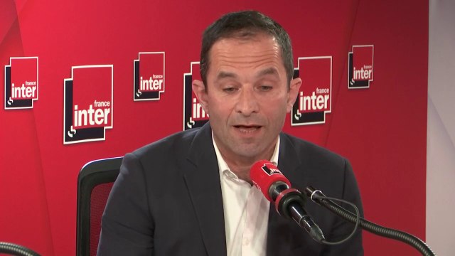 Benoît Hamon, candidat du mouvement Génération-s aux élections européennes : Je ne crois pas qu'on écologisera la droite [...] les coalitions droite-écolo, ça ne profitera pas au climat, mais ça profitera à la droite