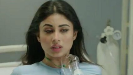 Mouni Roy gets Hospitalized because of this Big reason; Check Out | FilmiBeat