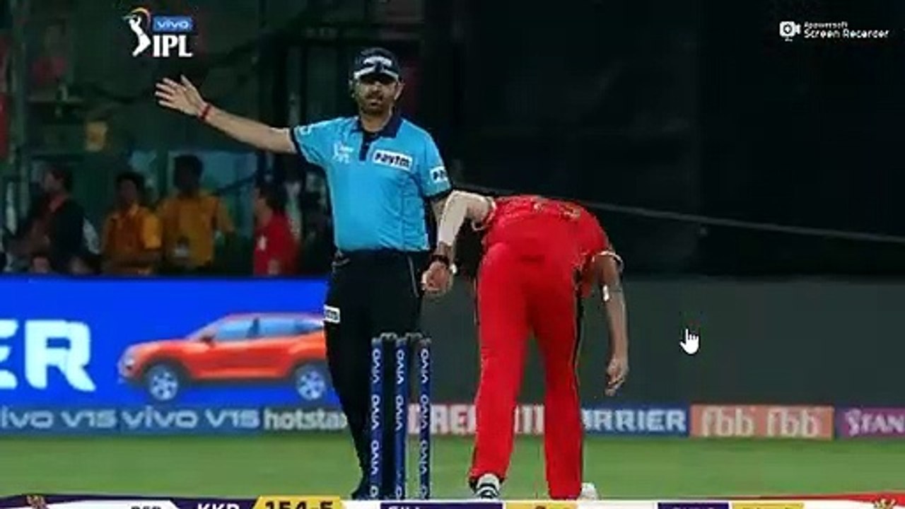 Russell's 48* Gives RCB Knight-Mare