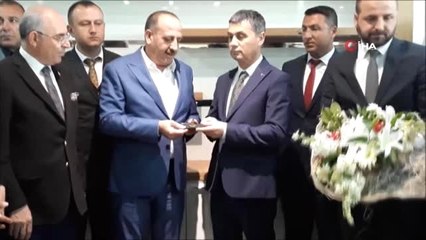 Şimşek Mazbatası Alarak Başkanlık Makamını Devraldı