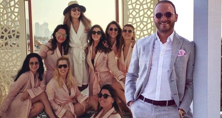 Murat Gezer, Jet Kazasında Hayatını Kaybeden Nişanlısı Mina Başaran'la Anıları Tablo Yaptırdı