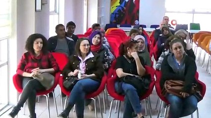 Gençlik Merkezi’nde eğitmen ve velilere madde bağımlılığı bilgilendirmesi