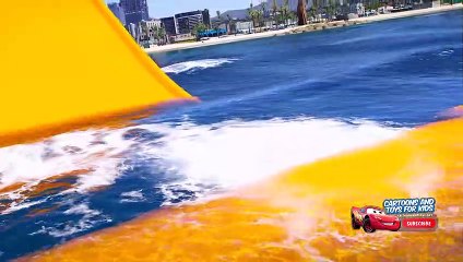 HOT WHEELS WATER PARK PARKOUR CHALLENGE (Cars 3 Challenge)