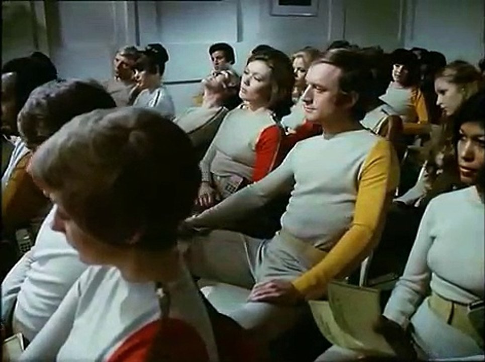 Space 1999 S01e22 - The Troubled Spirit