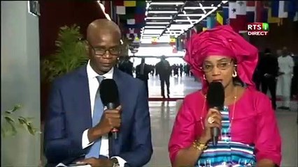 Paul Kagame fait rire Marième Faye Sall et Amadou Sall, la vidéo qui fait le buzz !