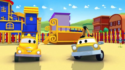 Katie la Kit Car est WONDER WOMAN de la ligue des justiciers - L'Atelier de Peinture de Ancil