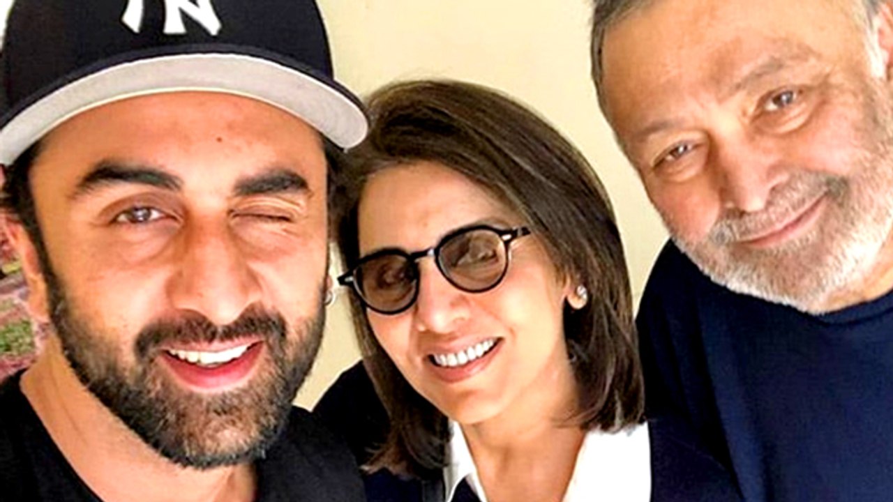 Ranbir Kapoor Is Full Of Smiles With Dad Rishi...