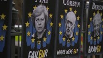 May e Corbyn tentam ultrapassar divisões