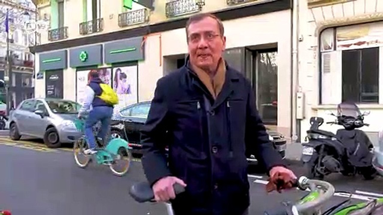 Elektroroller übernehmen Paris | Fokus Europa