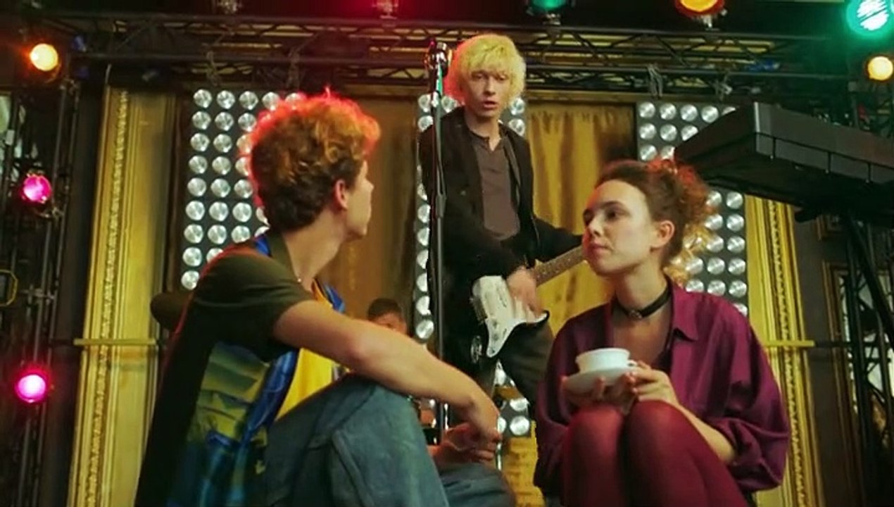 90е Весело и громко 16 серия 2019 Видео Dailymotion