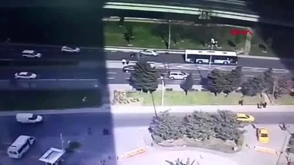 Şişli'de Ters Yöne Giren Otomobil Dehşet Saçtı