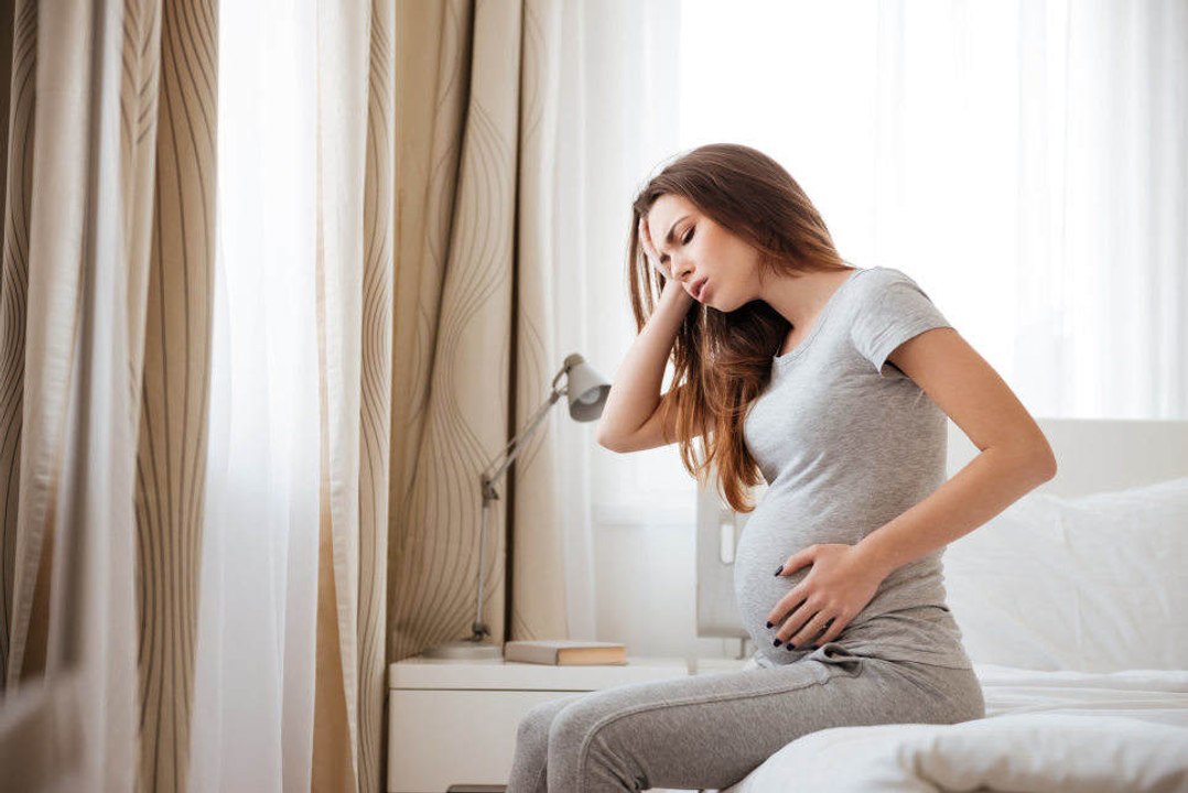 Wie kann man Müdigkeit während der Schwangerschaft besser bewältigen?