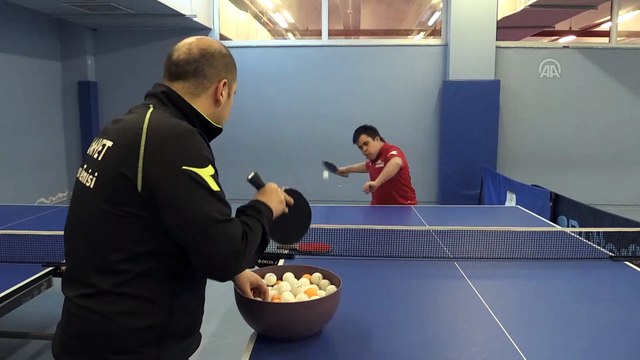 Down sendromlu sporcu, masa tenisinde dünya şampiyonluğu hedefliyor - SAMSUN