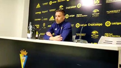 Cifuentes Confía en Recuperar la Solidez Defensiva