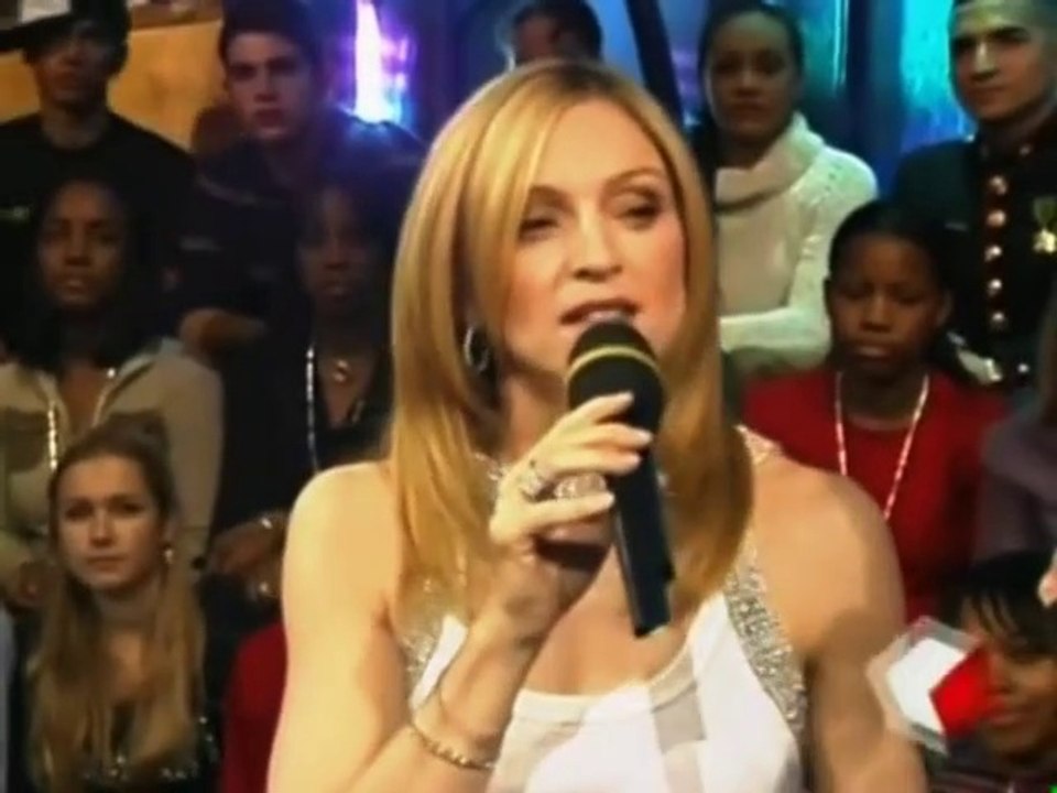 MADOONNA INTERVIEW  AT MTV TRL 2003 THESHOW 2019
