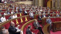 El Parlament aprueba una moción para someter a Torra a una cuestión de confianza