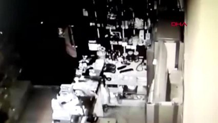 Kocaeli Kocaeli'de İş Yeri Hırsızları Yakalandı