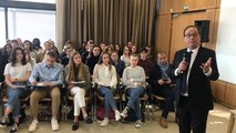 François Hollande parle de l’Europe à 100 lycéens